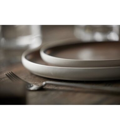 Studio Round North lunch plate, 21 cm,  matte white/matte brown